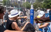Canicule, frappes au Moyen-Orient, action féministe contre Bruel : le récap'