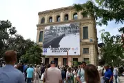 Cannes fait le mur : l'histoire du cinéma et de l'automobile en 19 clichés XXL