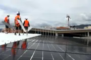 Cannes : le toit solaire du boulodrome alimentera 12 bâtiments et économisera 80 000 €