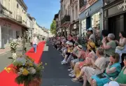 Castel Fashion Week : un défilé en plein air réunit 300 personnes à Casteljaloux