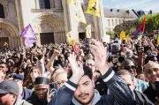 Cessons la guerre artificielle entre les deux antiracismes