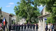 Claret célèbre la victoire du 8 mai 1945 en présence de nombreux participants