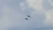 Collision spectaculaire de deux avions militaires lors d'un salon aérien