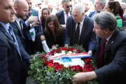 Commémoration 8 mai 1945 en Algérie : une ministre aurait pu aller ailleurs