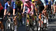 Coup de tête au Giro : Zanoncello exclu après un geste dangereux