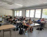 Coutras : le collège Henri-de-Navarre rouvre avec des locaux neufs et un label égalité