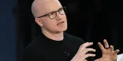 Crypto-monnaies : la tech américaine veut sauver le monde avec l'IA et en équipe réduite