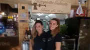 Cynthia et Tania ouvrent la Guinguette Galinette au Grau-du-Roi