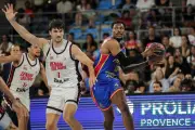 Denain, battu par Hyères-Toulon, reste en lice pour le play-in d'Élite 2