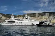 Dix suspects jugés pour corruption au port de Saint-Tropez
