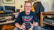 Dominique Marck : 42 ans de photos à la mairie de Nîmes, une retraite passionnée