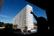 Drame de Pontcarral : l'amie de la mère défenestrée accuse les médecins