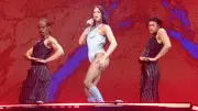 Dua Lipa attaque Samsung pour 15 millions de dollars sur l'utilisation de son image