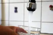 Eau à Toulon : Veolia répond aux plaintes sur le goût terreux