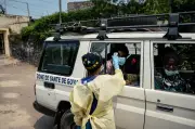 Ebola : le patron de l'OMS profondément préoccupé par l'ampleur et la rapidité de l'épidémie