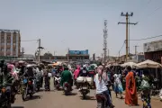 Embargo jihadiste, lynchages, répression politique : à Bamako, la psychose s'empare des habitants