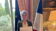 Fabienne Richard-Trinquier reçoit le diplôme de maire honoraire