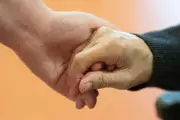 Fin de vie : le Sénat rejette l'aide à mourir, l'Assemblée pourrait trancher