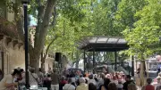 Frontignan : le kiosque renaît grâce aux associations locales