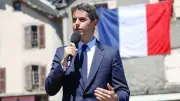 Gabriel Attal officialise sa candidature à la présidentielle 2027 en Aveyron