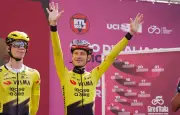 Giro 2026 : Vingegaard s'impose au Blockhaus, première victoire d'étape