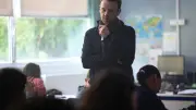 Gouvernement encourage le film sur Samuel Paty sans l'obliger aux élèves
