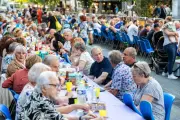 Grande table à Draguignan : un millier de convives partagent un moment convivial
