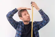 Grande taille : plus de risques de lombalgies et varices, moins de maladies cardiaques