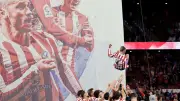 Griezmann célébré pour son dernier match à domicile avec l'Atlético