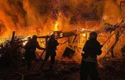 Guerre en Ukraine : Oscar perdu, drones records, réforme de l'armée