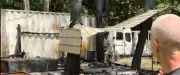 Incendie criminel à Brissac : chalet et minibus détruits chez Canoë Le Moulin
