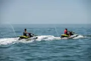 Incendie d'un jet-ski au lac de Carcans : deux jeunes brûlés
