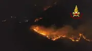 Incendie en Toscane : 3 500 habitants évacués, 800 hectares brûlés