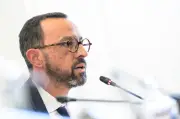 Jérôme Marbot dénonce la brutalité du plan social à la polyclinique de Pau