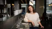 Julia Chican : la flexitarienne qui révolutionne le végétarisme à Paris