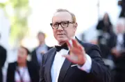 Kevin Spacey fait son retour sur le tapis rouge du Festival de Cannes