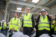 Lacq : Roland Lescure dévoile sa feuille de route pour l'électrification