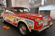 Le fils de Florent Pagny customise une Bentley de 1979 exposée à Monaco