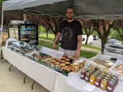 Le marché de Plazac s'agrandit avec de nouveaux commerçants et un forum des associations