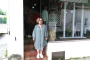 Le salon de coiffure Le Ciseau d'argent devient Sophie et Végétal
