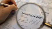 Le smic augmentera de 2,4% au 1er juin, annonce le ministre du Travail