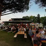 Le Troquet vagabond revient à Saint-Julien-en-Born en mai