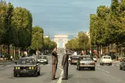 « L'Inconnu de la Grande Arche » : une tragi-comédie du pouvoir sur Canal+