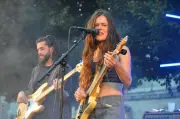 Élise Frank : du blues rock authentique entre Rochefort et l'Europe