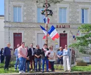 Maïade à Couthures : hommage à l'ancien maire et plantation du pin