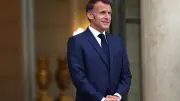 Macron relance la consigne sur les bouteilles en plastique