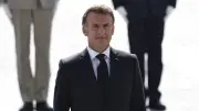 Macron tend la main à l'Algérie, commémoration du 8-Mai et cessez-le-feu fragile en Iran