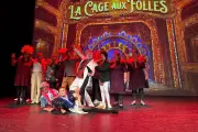 Malades et soignants ensemble sur scène à Antibes : le théâtre comme thérapie