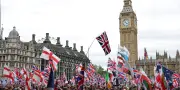 Manifestation d'extrême droite à Londres : des dizaines de milliers de personnes rassemblées