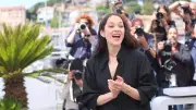 Marion Cotillard blessée par une fan au Festival de Cannes